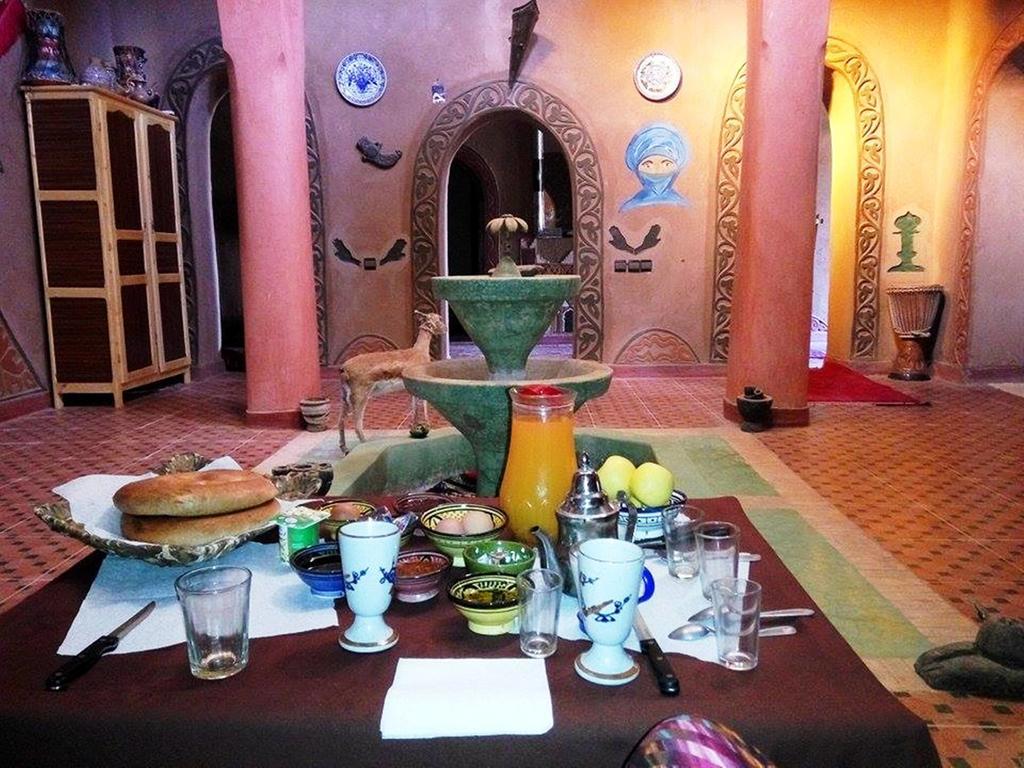 Kasbah Les Alizes Du Desert M'Hamid Exteriör bild