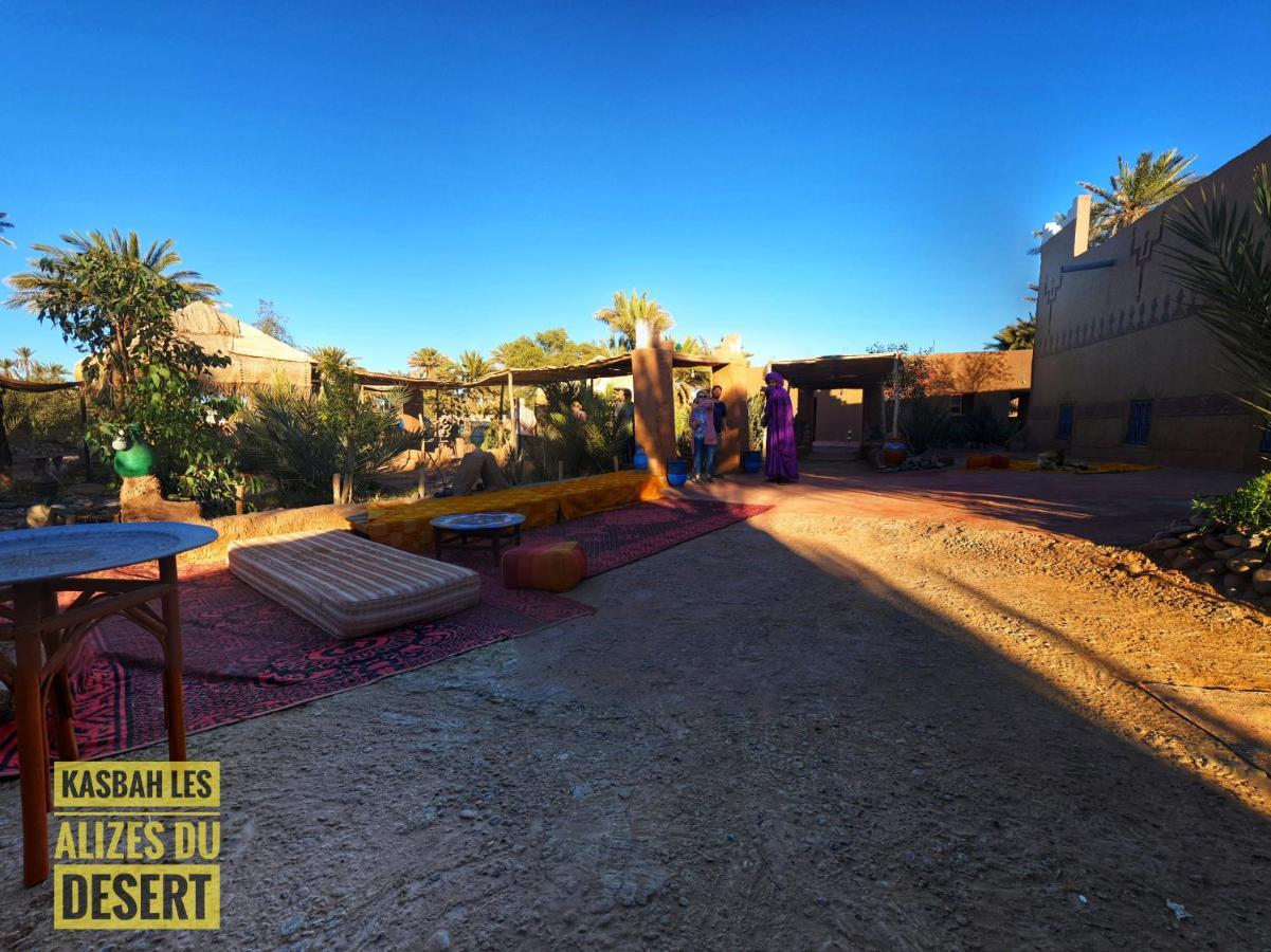 Kasbah Les Alizes Du Desert M'Hamid Exteriör bild