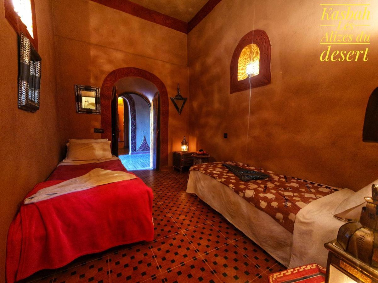 Kasbah Les Alizes Du Desert M'Hamid Exteriör bild